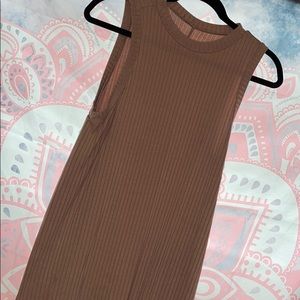 Cute mini flowy dress for the summer